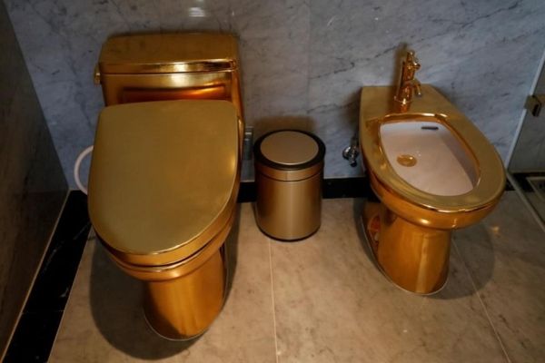 Даже унитазы золотые: Первый в мире позолоченный отель открыл свои двери во Вьетнаме