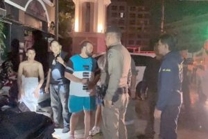 В Паттайе ночью загорелся отель, туристы спасались бегством в ночном белье