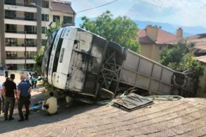 В Анталии перевернулся туристический автобус: 3 человека в тяжелом состоянии, о россиянах не сообщается