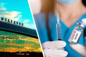 Прививки пассажирам начали делать в Домодедово